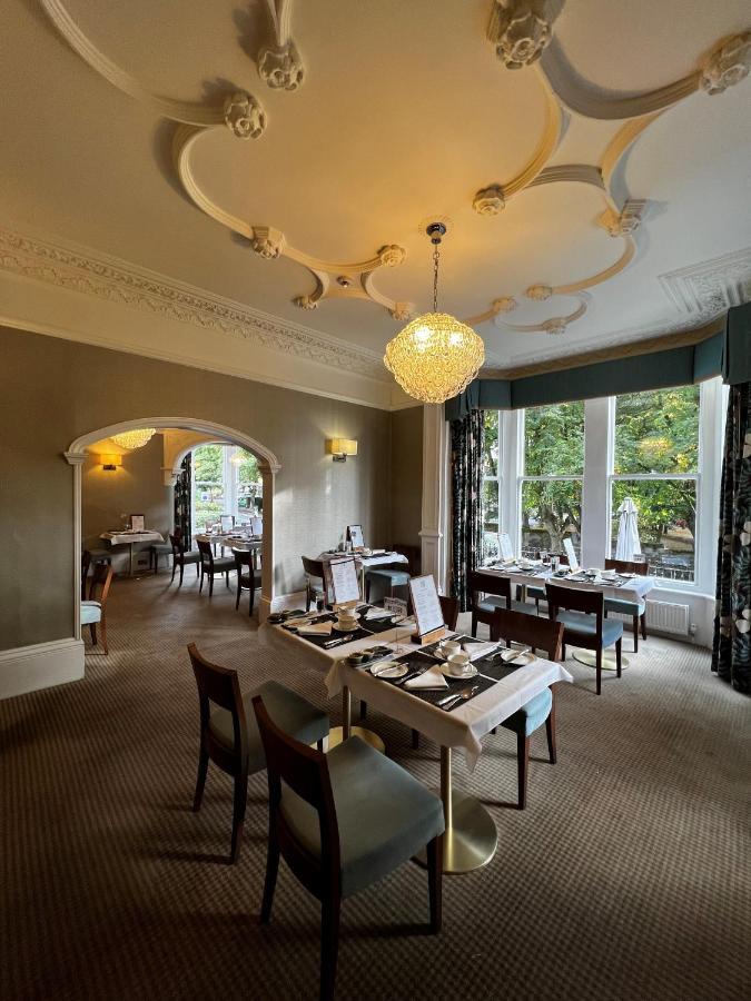 Ascot House Hotel Харогейт Екстериор снимка
