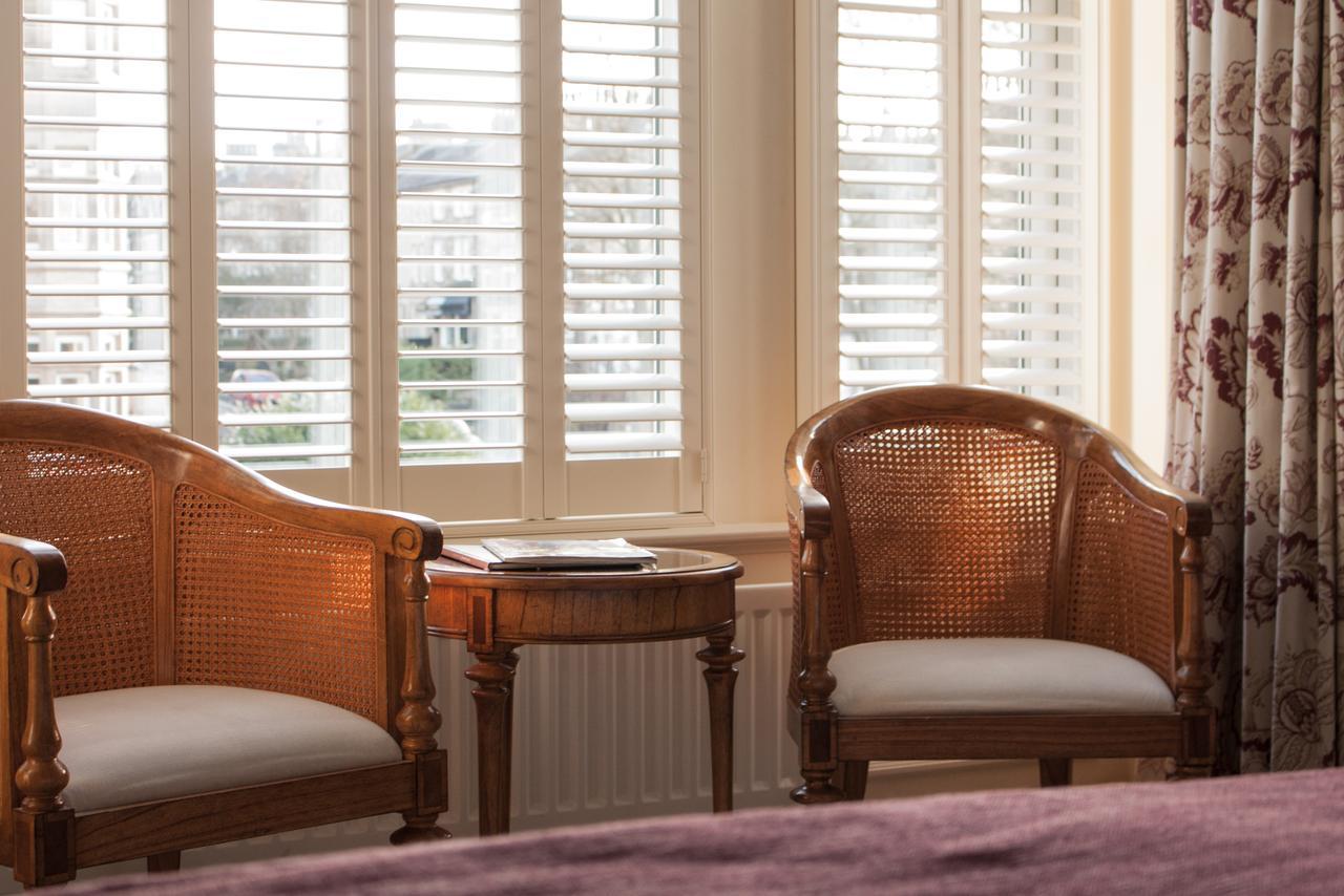 Ascot House Hotel Харогейт Екстериор снимка