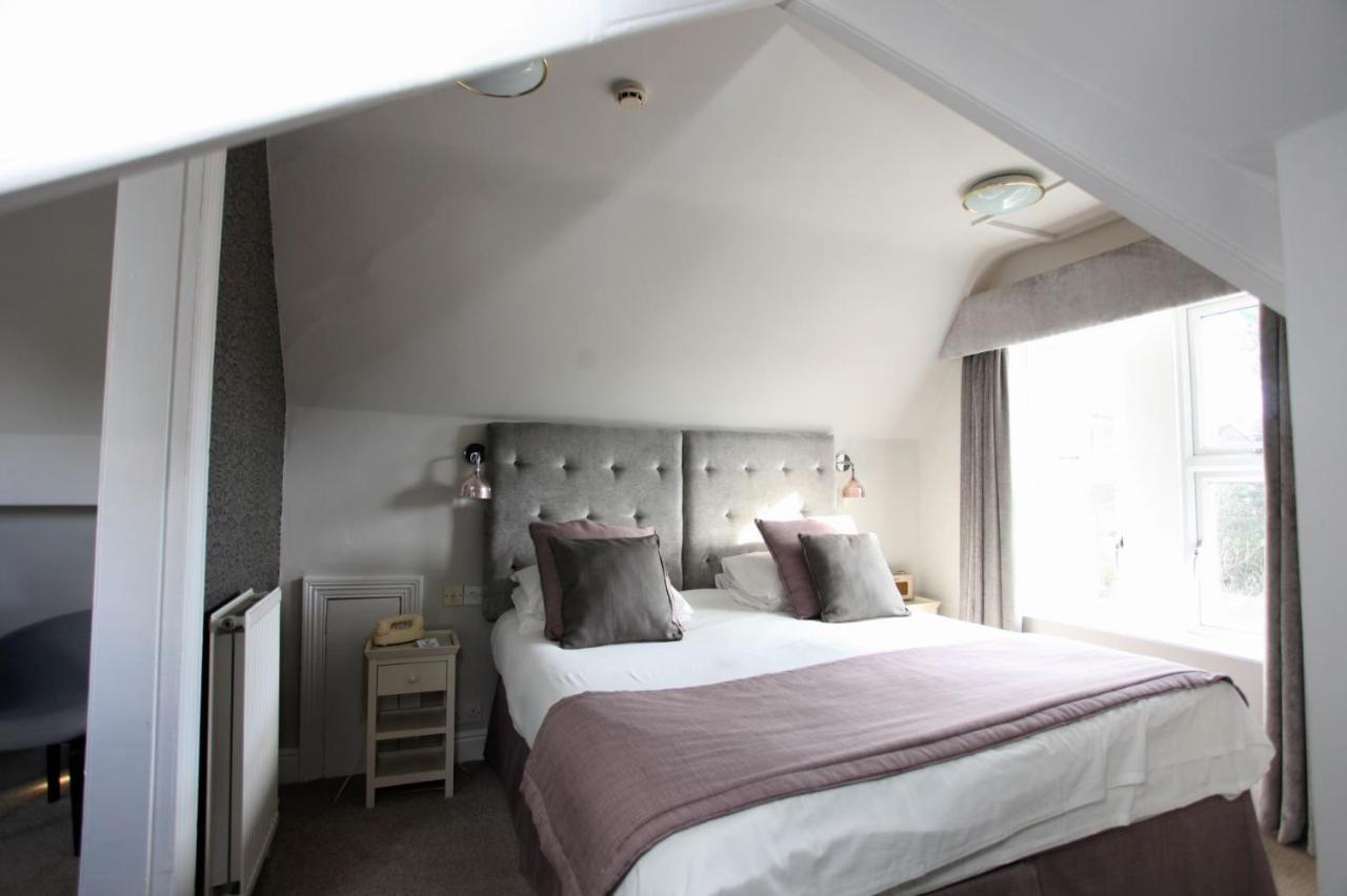 Ascot House Hotel Харогейт Екстериор снимка