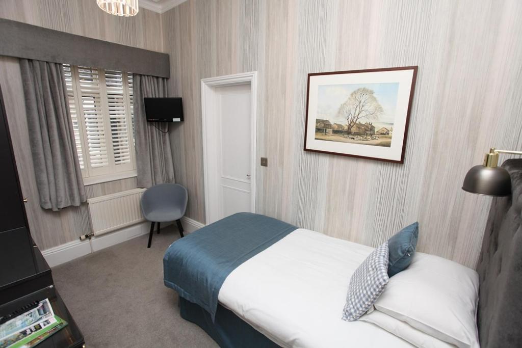 Ascot House Hotel Харогейт Екстериор снимка